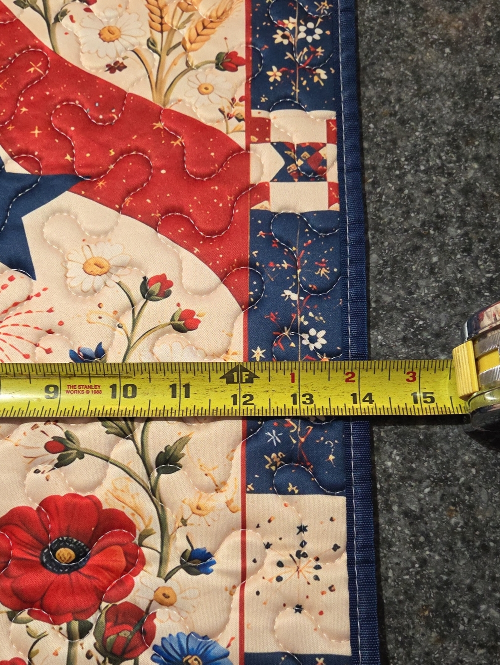 Table Runner - Picture 5 of 8
